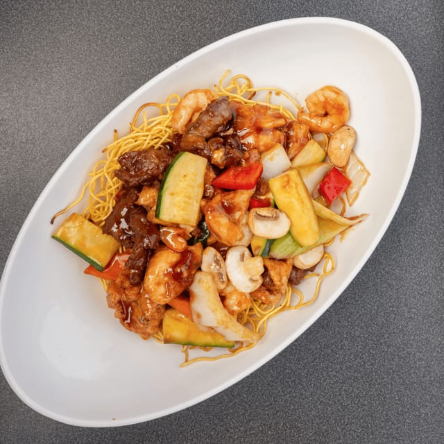 Shanghai Crispy Noodles.